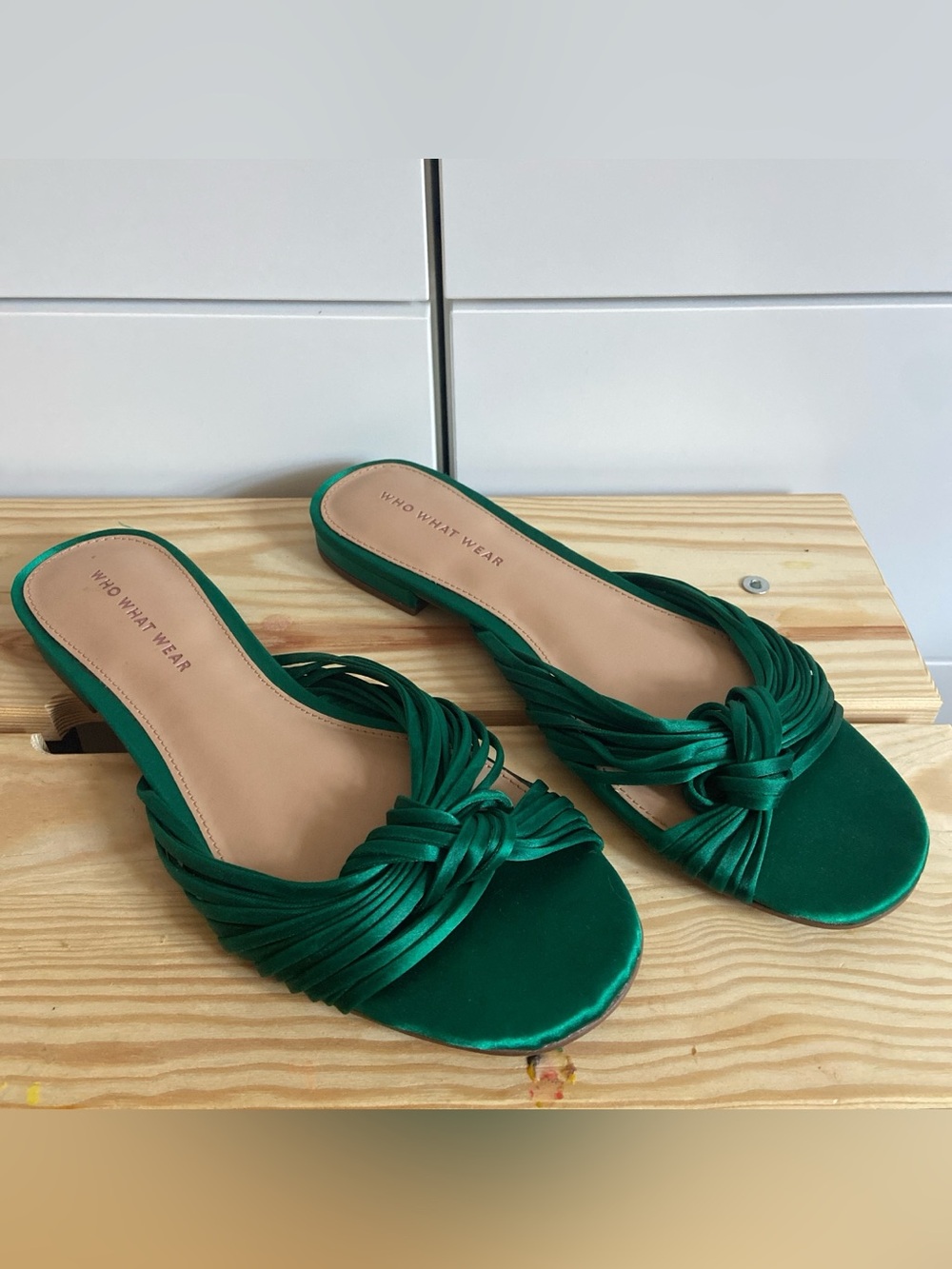 Who What Wear Emerald Green Knotted Satin Slide Sandals